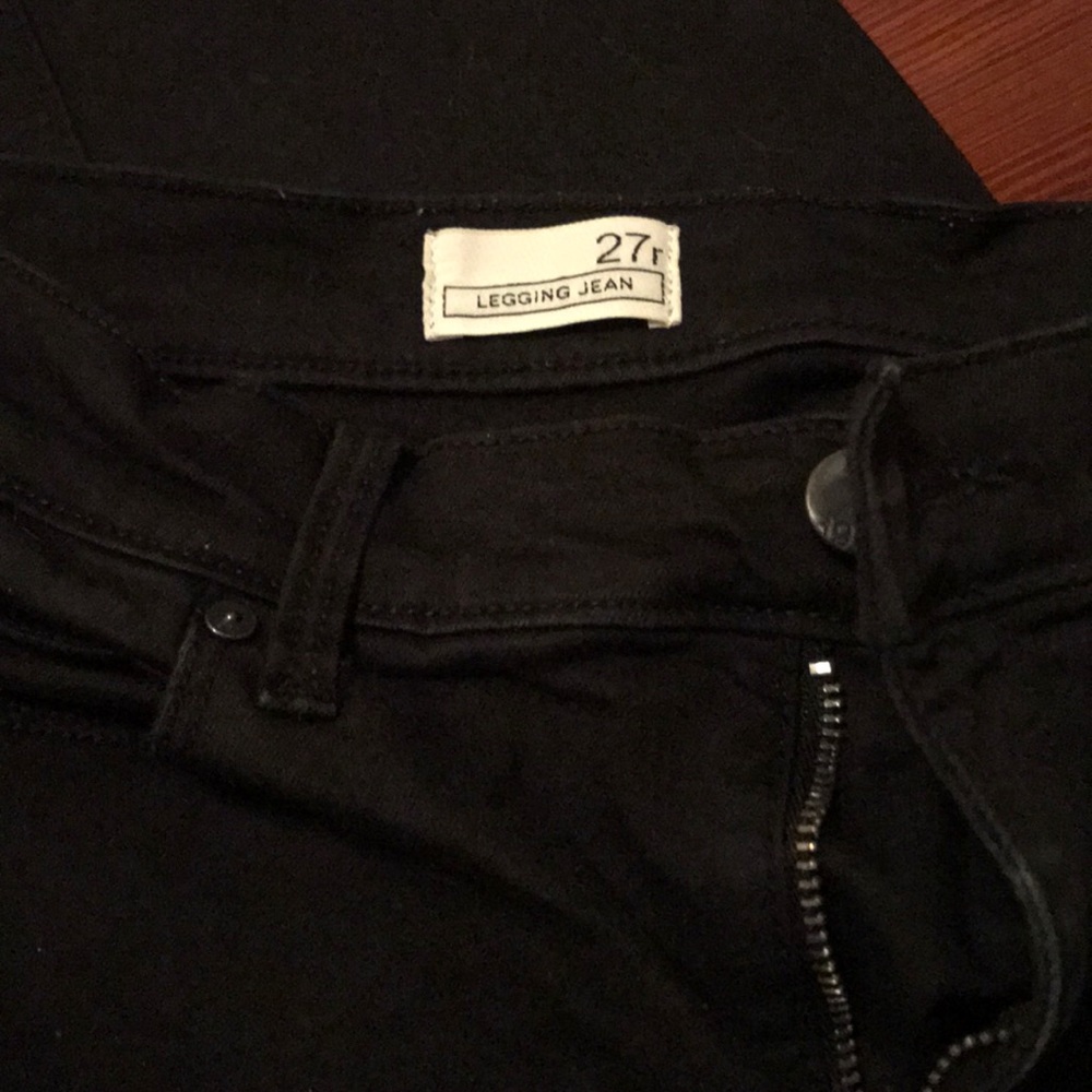 Gap Black skinny jeans